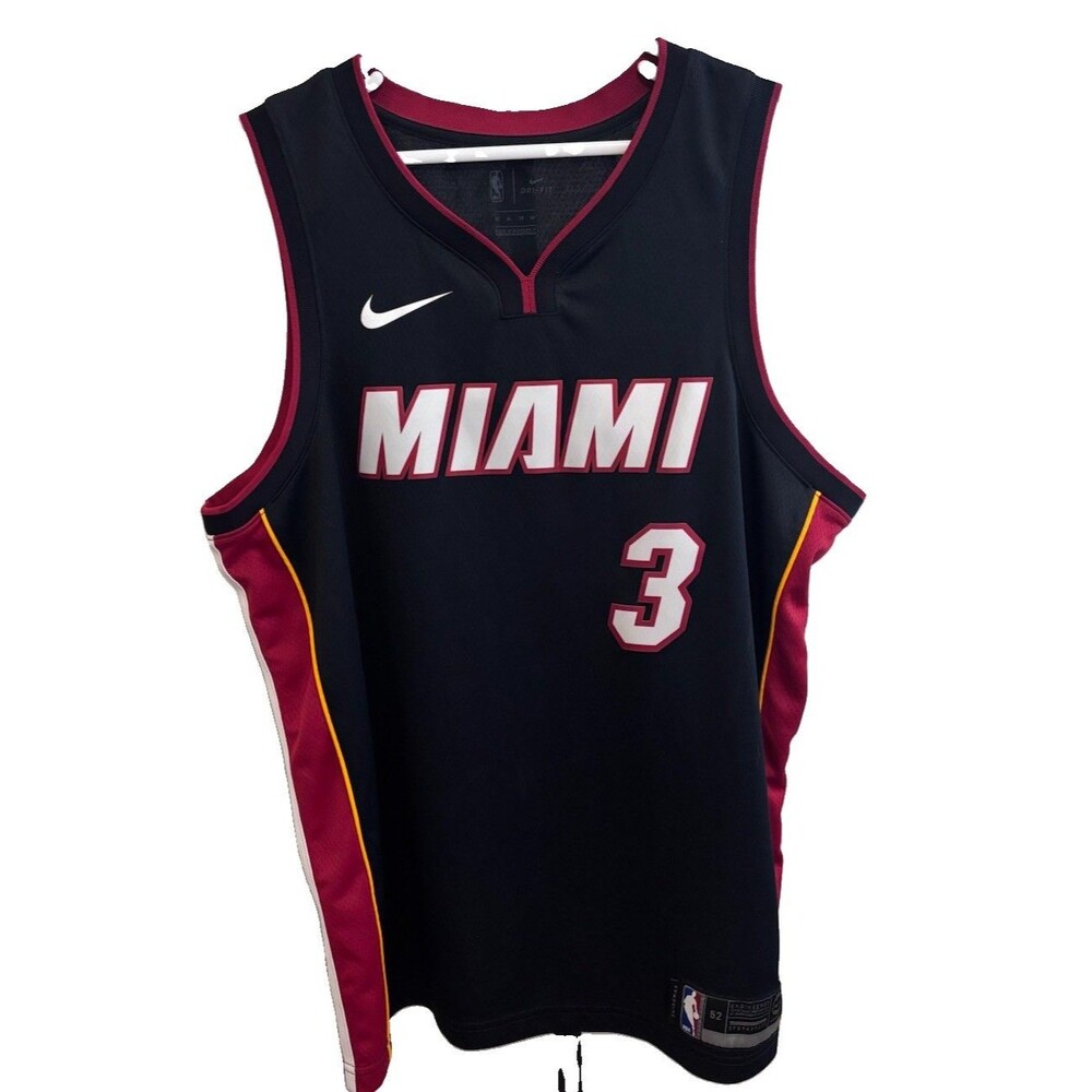 Nike Dwyane Wade #3 Miami Heat Swingman Jersey Size XL 52 Black Dri-Fit